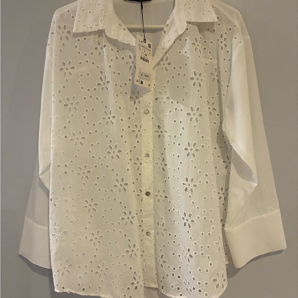 Zara White Floral Eyelet Button Down Shirt